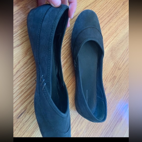 Patagonia Maha black suede flats excellent condition - Picture 4 of 7